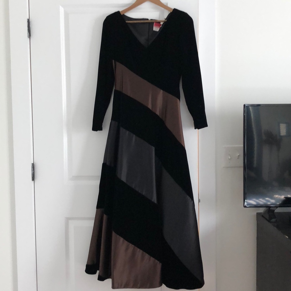 Oscar de la Renta Studio Gown